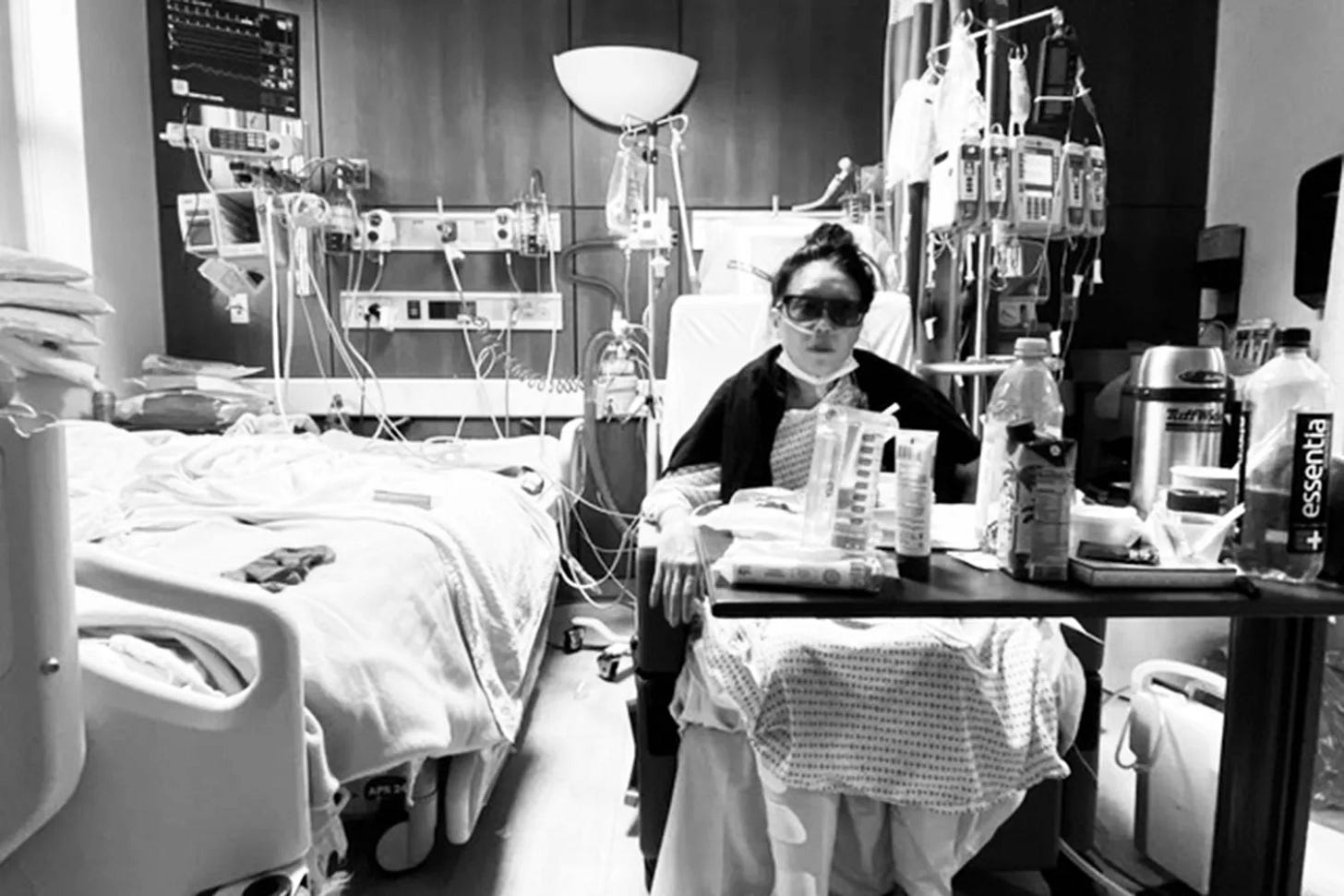 Sisi Li in the hospital