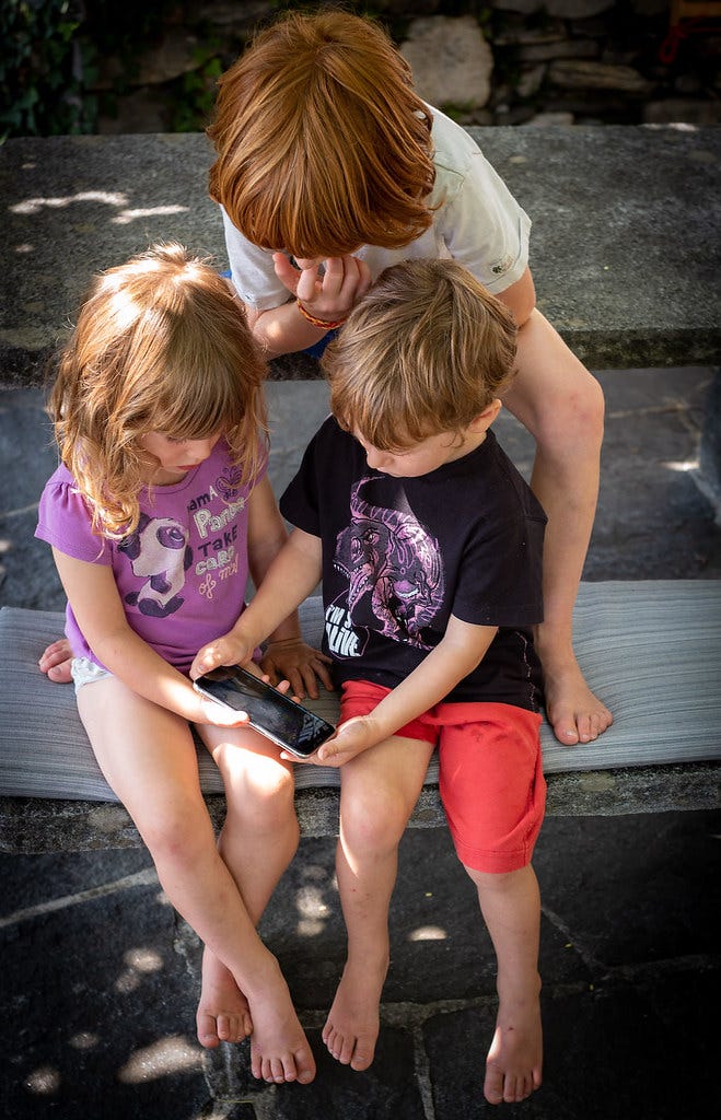 children and mobile phone