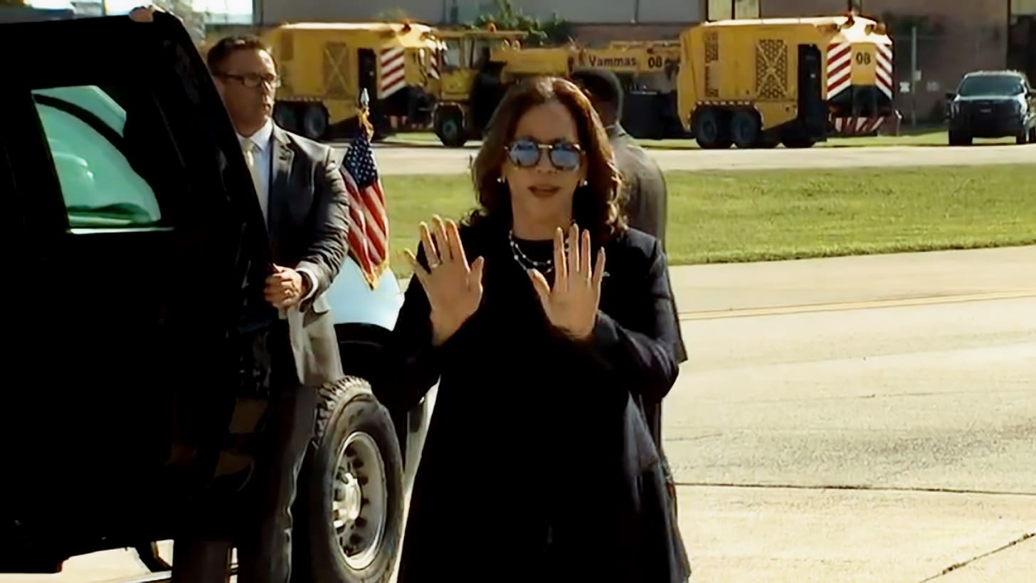 Calm Down!' Kamala Harris Engages Shouting Reporters By AF2