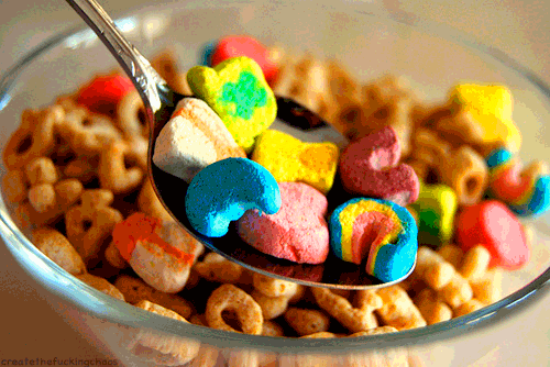 a GIF of lucky charms cereal