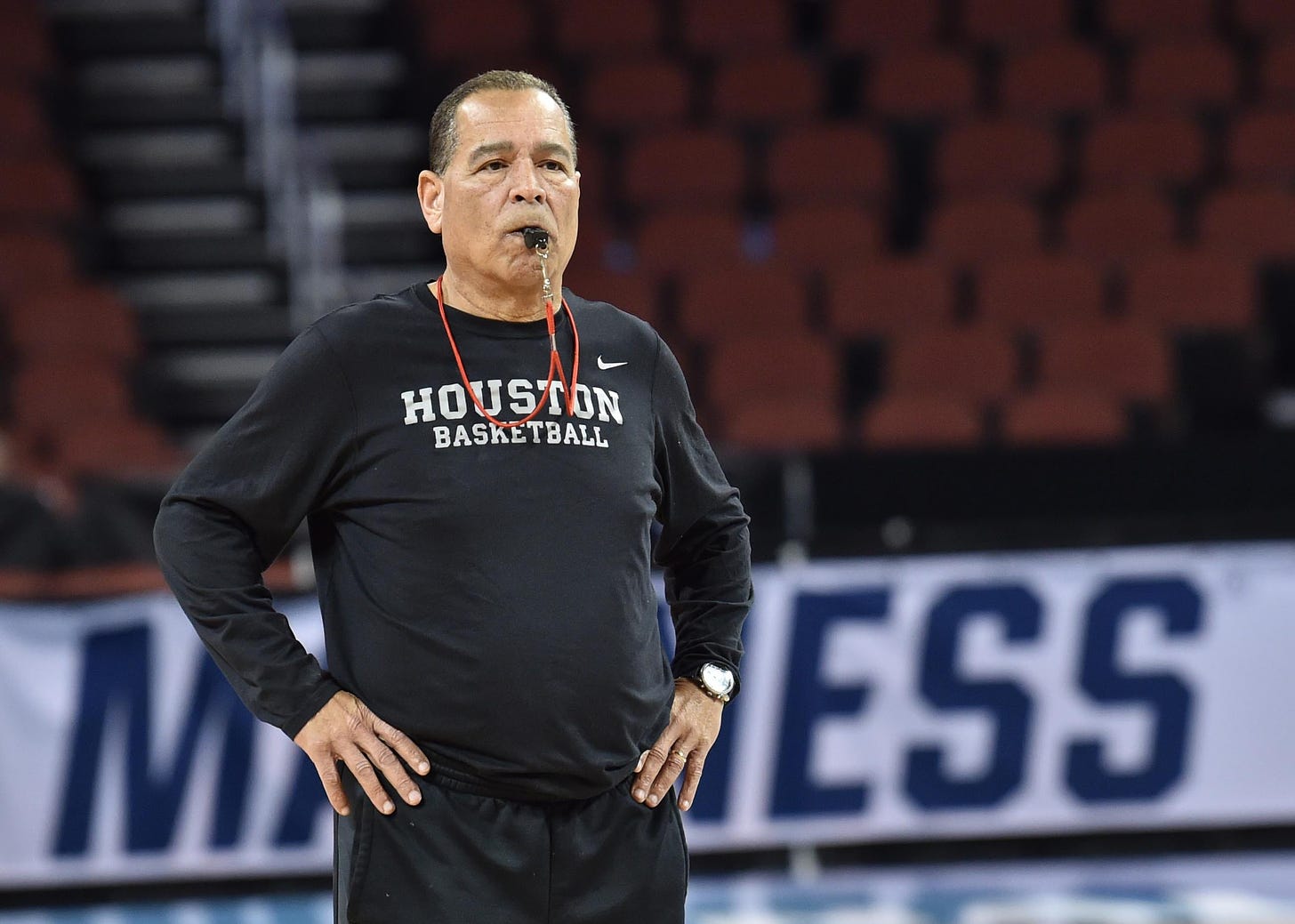 NCAA violations forced him out at IU, Kelvin Sampson now thriving at Houston