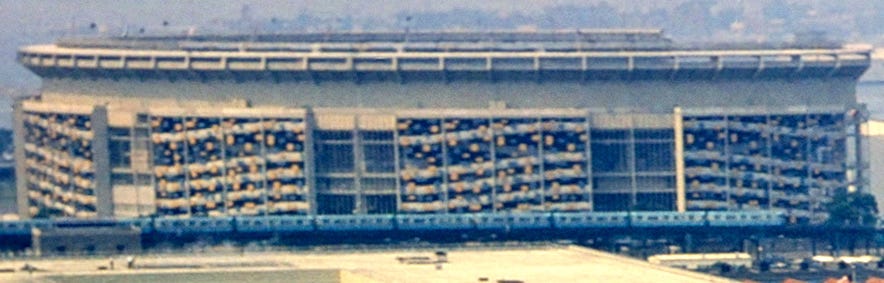 File:Shea Stadium exterior 1964