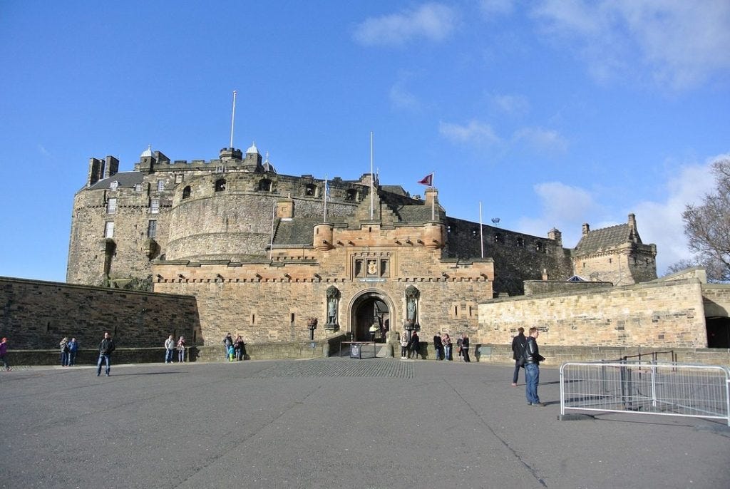 Edinburgh castle entrance