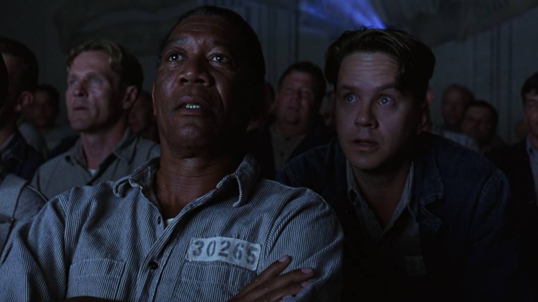 andy_and_red_watching_a_movie_in_the_shawshank_redemption.jpg (1100×618)