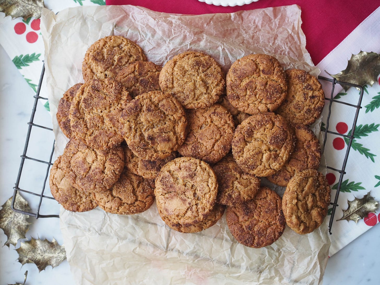 Crunchy Christmas Spiced Cookies