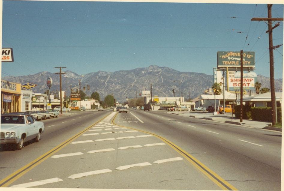 Temple City, CA : Rosemead Blvd looking North at Las Tunas circa 1970 ...