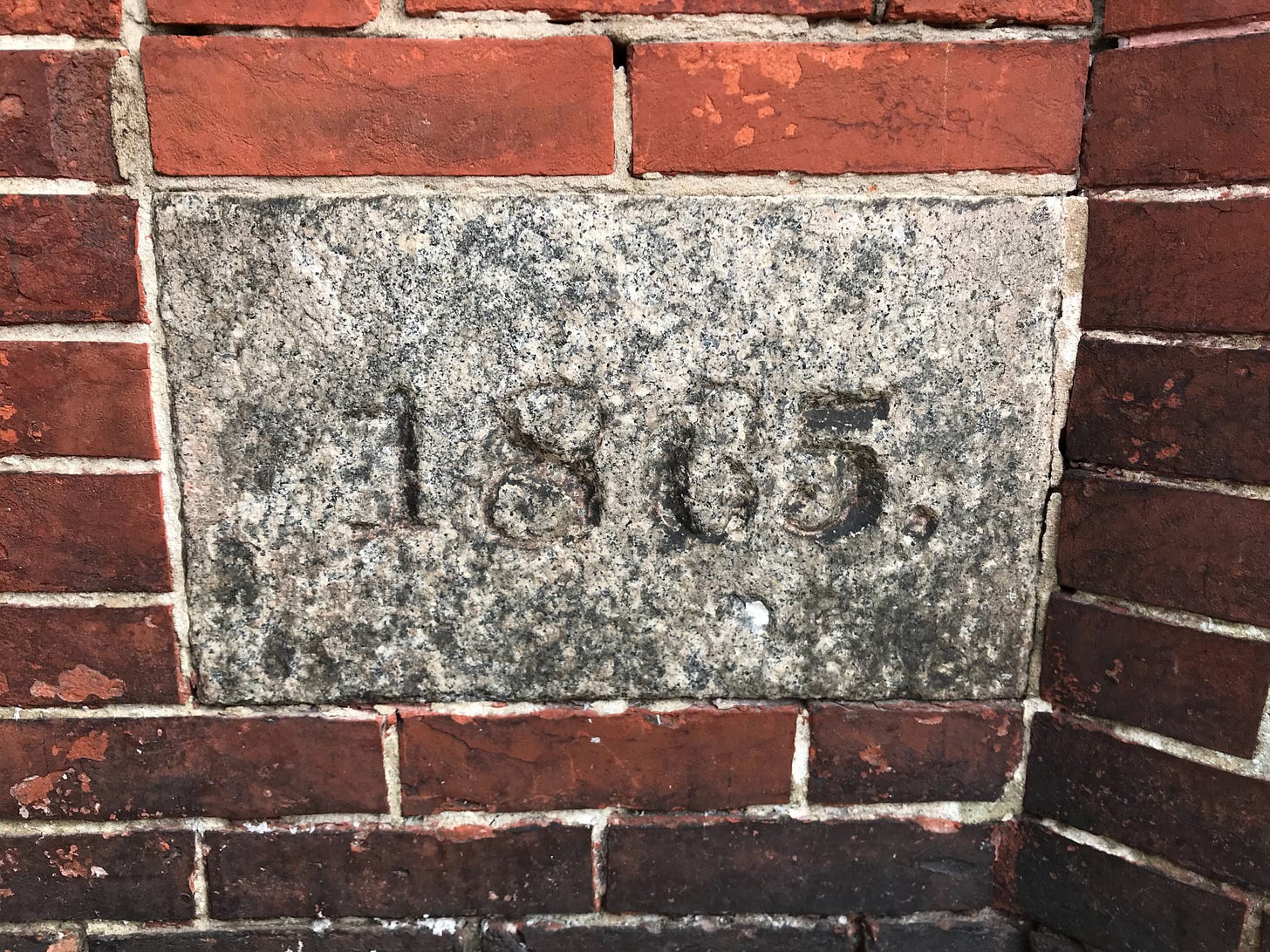 A cornerstone that includes the engraved date 