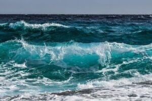 Ocean waves. Pixabay