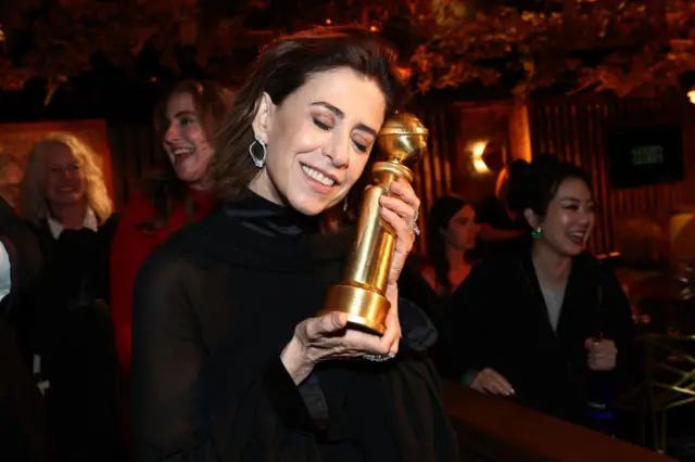 Fernanda Torres ganha Globo de Ouro: como imprensa internacional reagiu ao  prêmio - BBC News Brasil
