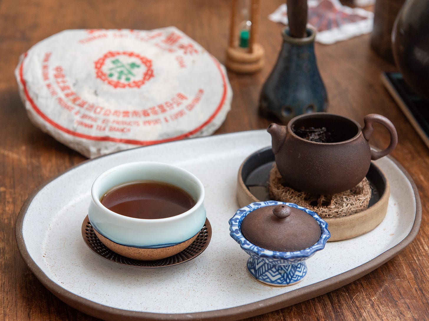 ID: 8582 puer tea brewed