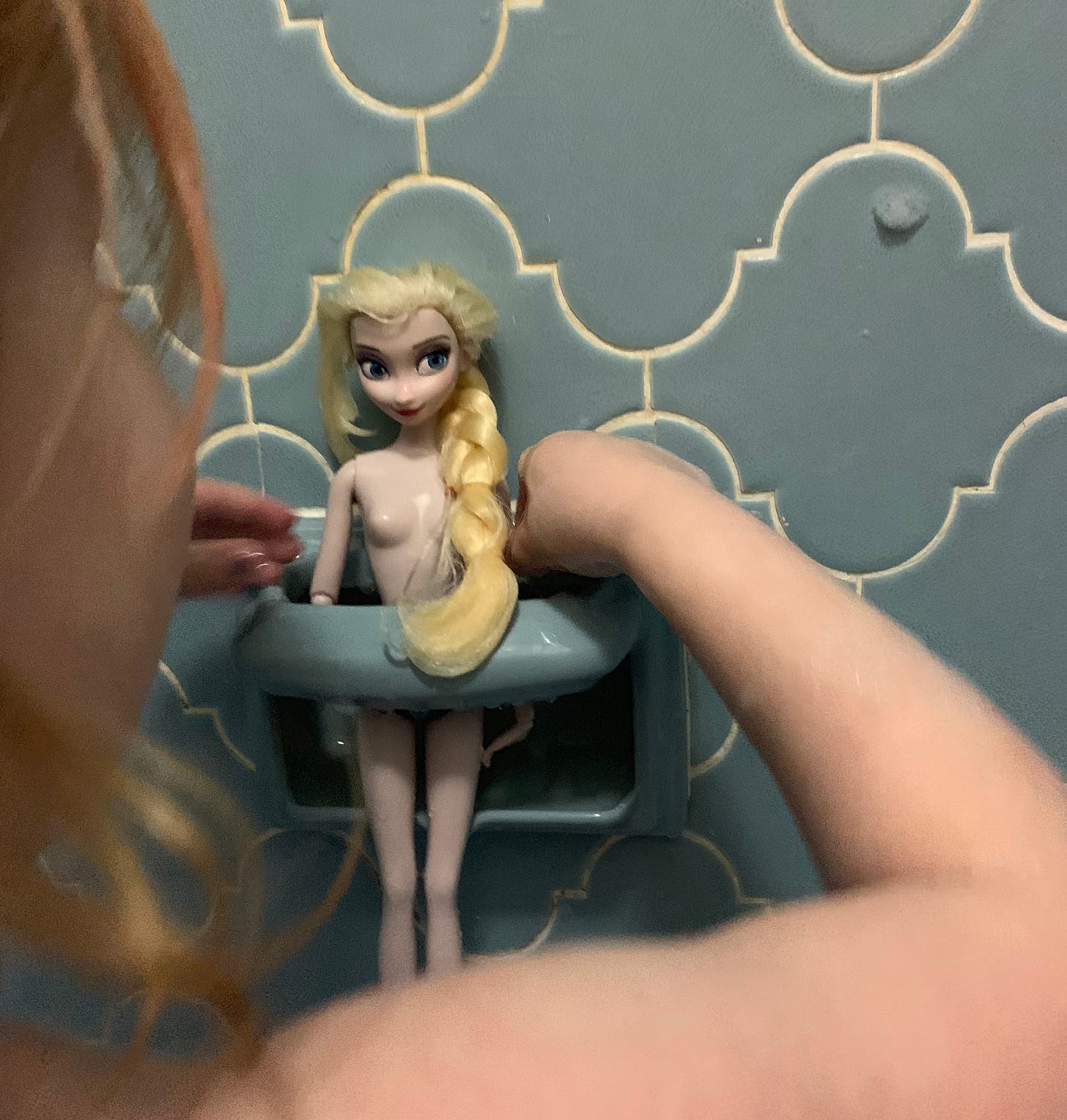 Elsa in bathrub soap holder