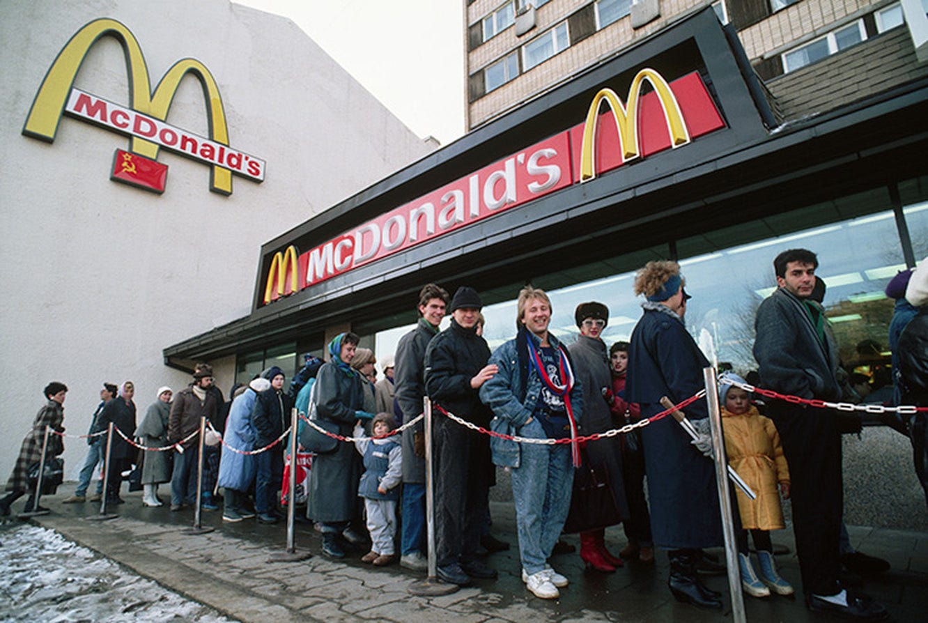 Макдональдс», 90-е, Москва: как открывали первый ресторан в СССР