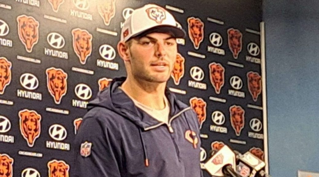 Bears Training Camp Notes: Cole Kmet Lets Caleb Williams Learn