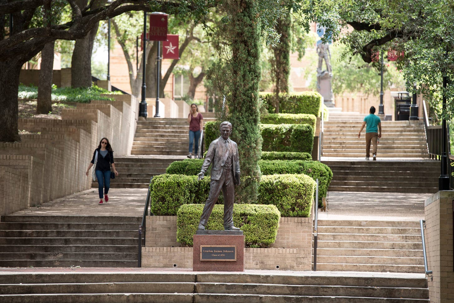 LBJ Statue : Texas State University : Texas State University