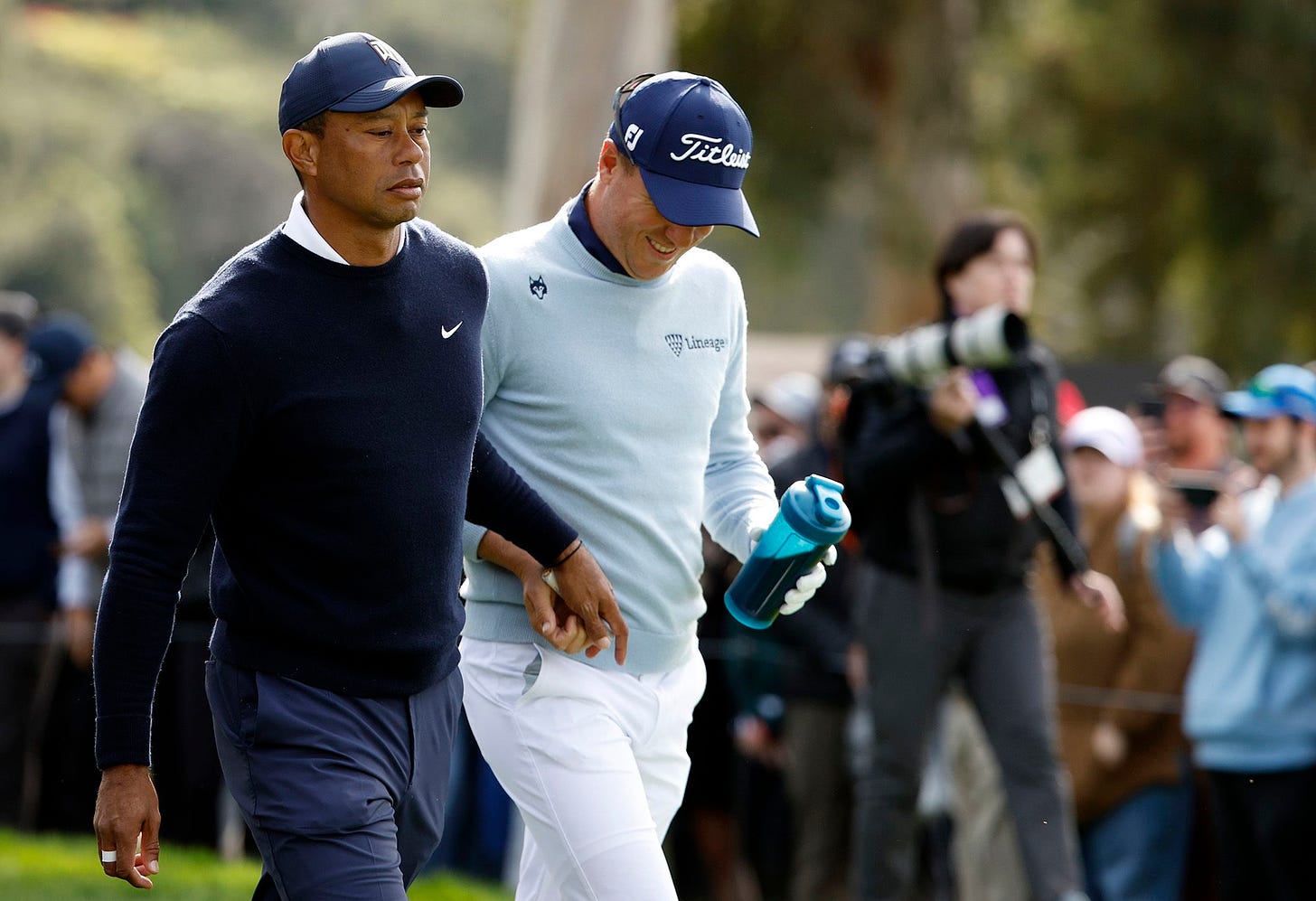 Tiger Woods apologizes for handing Justin Thomas a tampon at the Genesis  Invitational | CNN