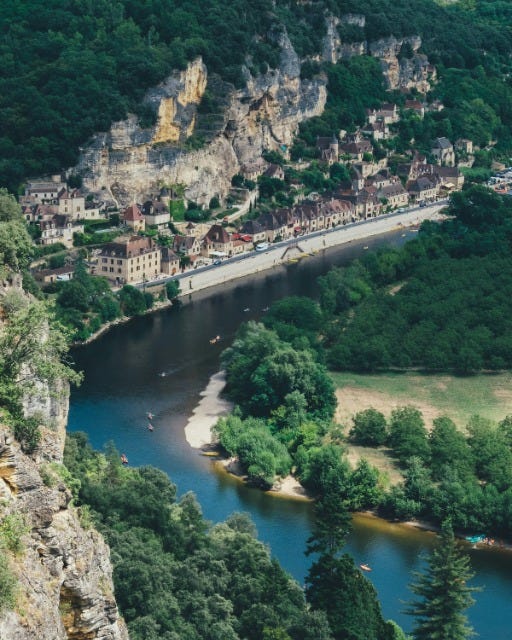 May be an image of Stari Most, Eltz Castle and text