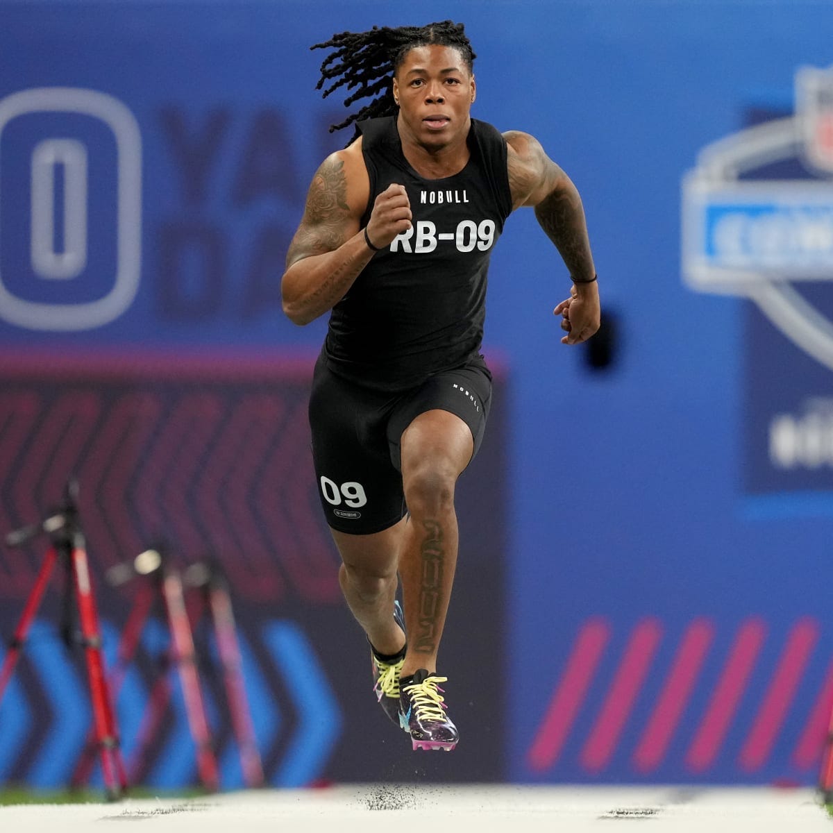 Jahmyr Gibbs Runs One of Fastest 40 Times at NFL Combine - Sports  Illustrated Alabama Crimson Tide News, Analysis and More