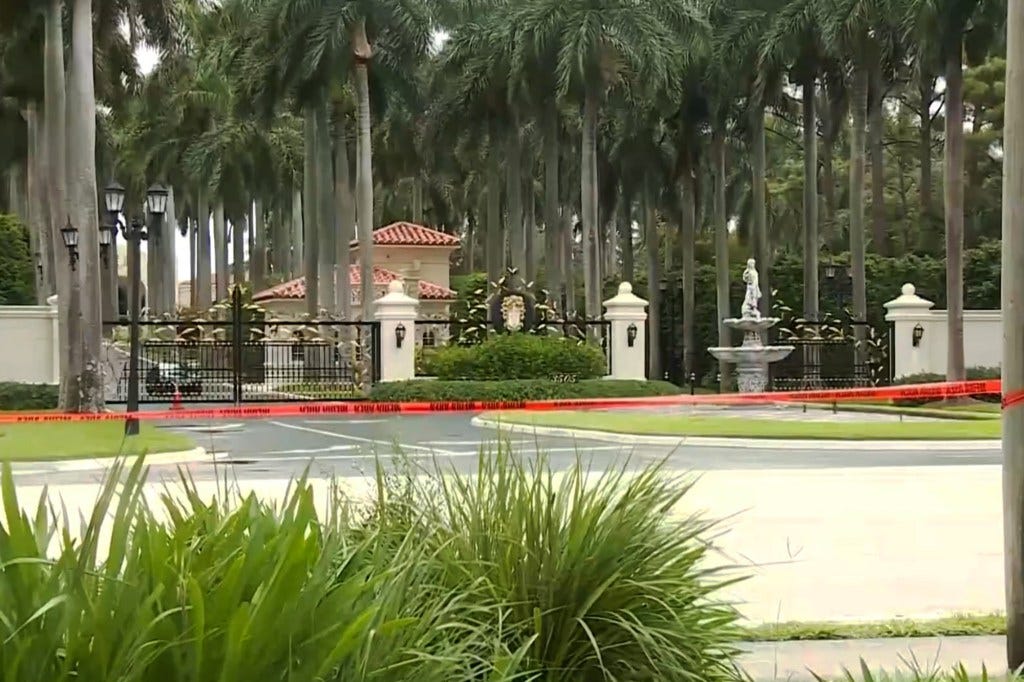 Trump West Palm Beach golf course shooting