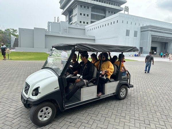 Garuda Wisnu Kencana Buggy Service