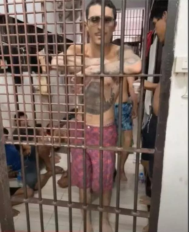 Julien V. in detention in Thailand - Internet source