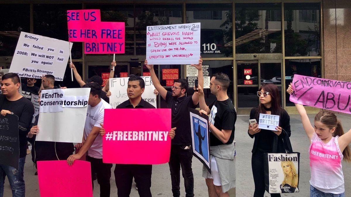 britney spears fans outside courthouse