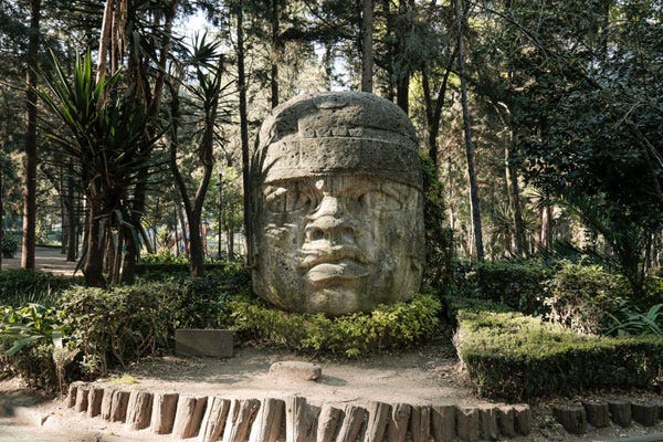 i like how the "sunken park" has a bunch of spooky precolumbian sculptures