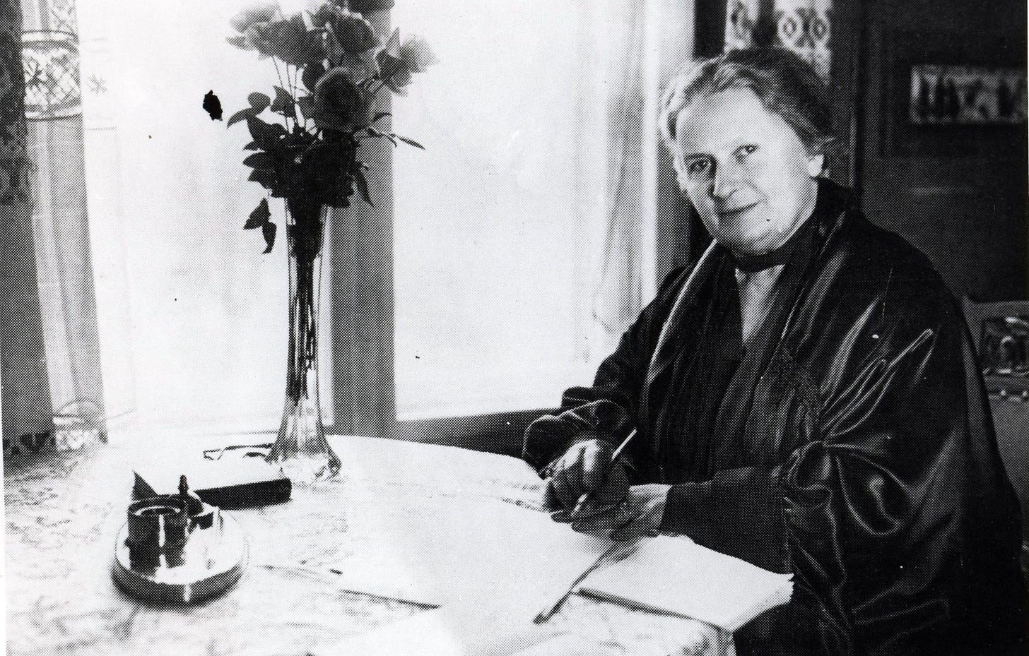 Maria Montessori: l'educatrice rivoluzionaria (con un figlio misterioso)