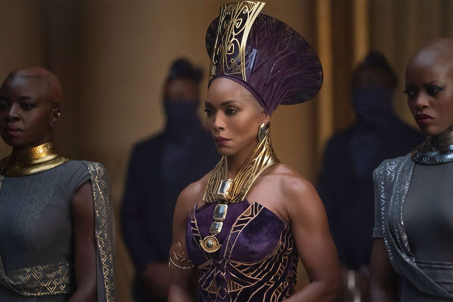 An ode to Black Panther star Angela Bassett's arms and their ...