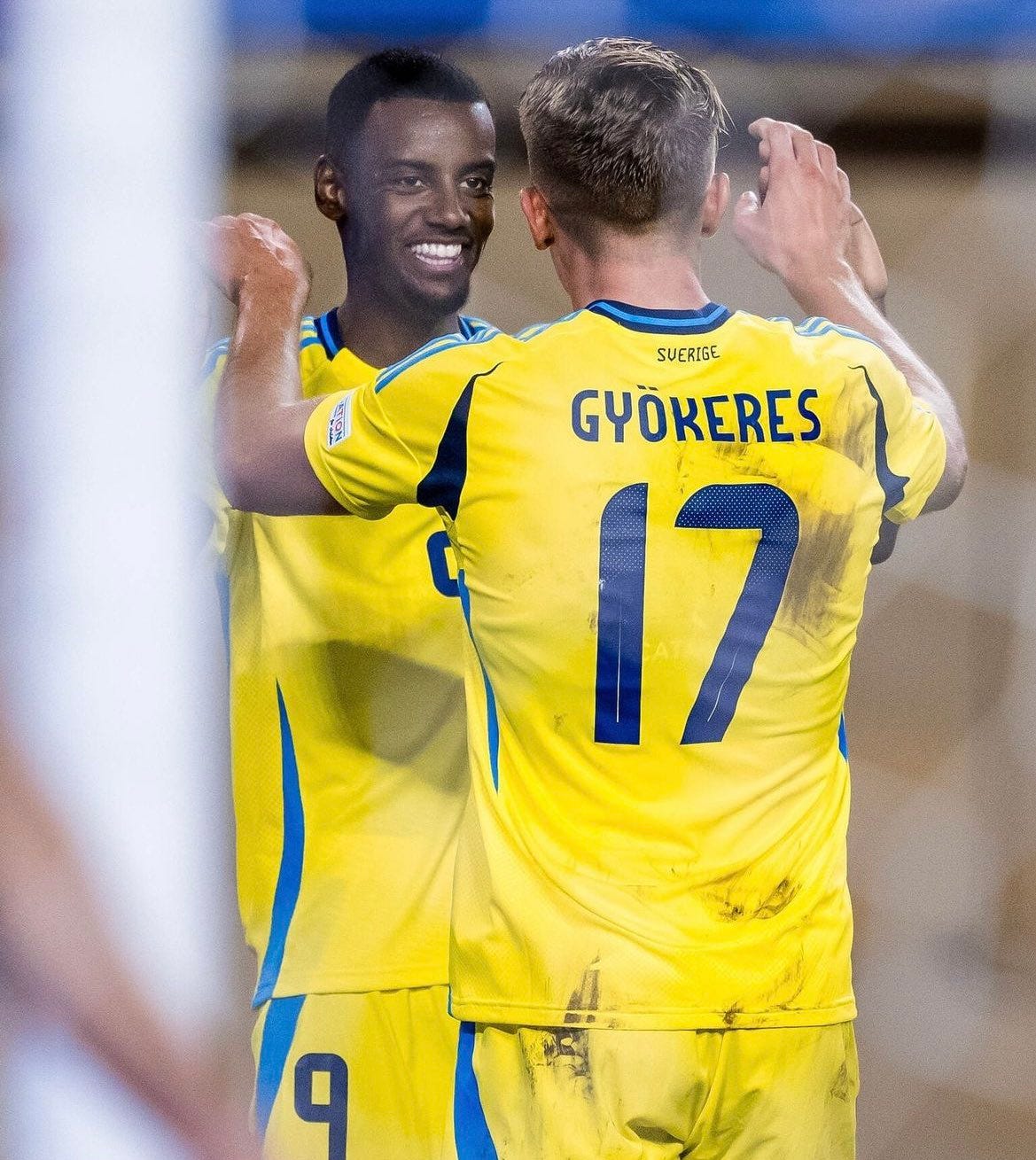 Statman James on X: "Sweden's attacking duo v Azerbaijan: Azerbaijan 1-3  Sweden ⚽️⚽️ for Alexander Isak ⚽️🅰️🅰️ for Viktor Gyökeres Truly a deadly  duo. 👹🇸🇪 https://t.co/rA6oSn2eul" / X