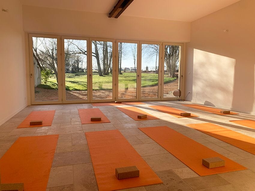 La Maison Vivante, yoga and wellness retreat center in the Perche region, France