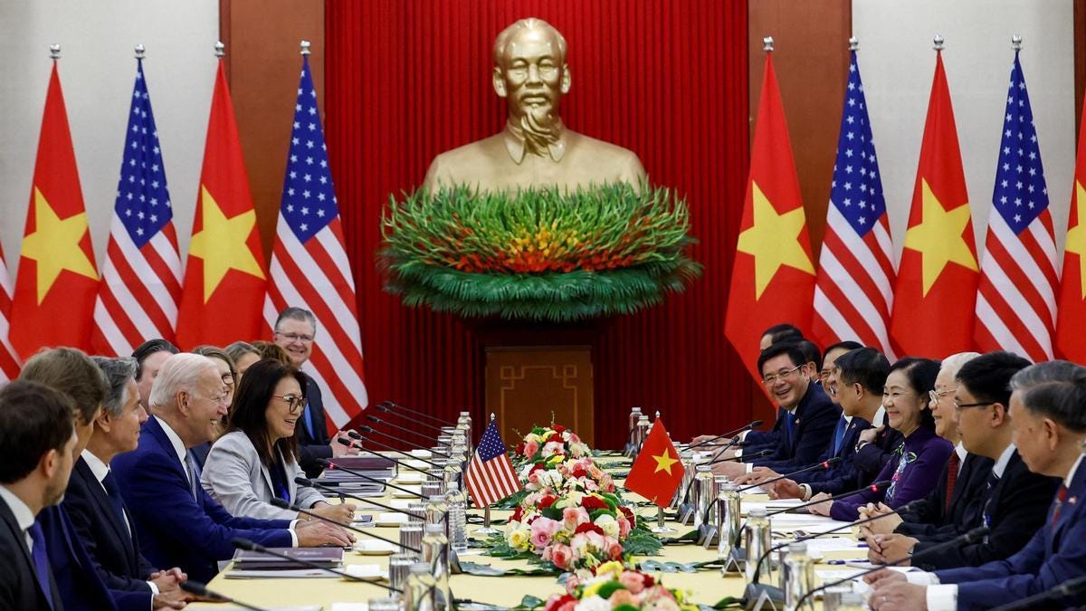 De visita en Hanói, Biden estrecha lazos diplomáticos entre Estados Unidos  y Vietnam para hacer frente a China - DailyMur
