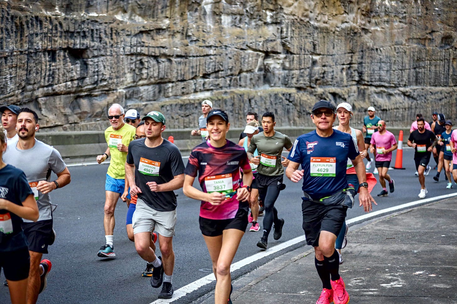 HOKA Runaway Sydney Half Marathon, runners in the early miles