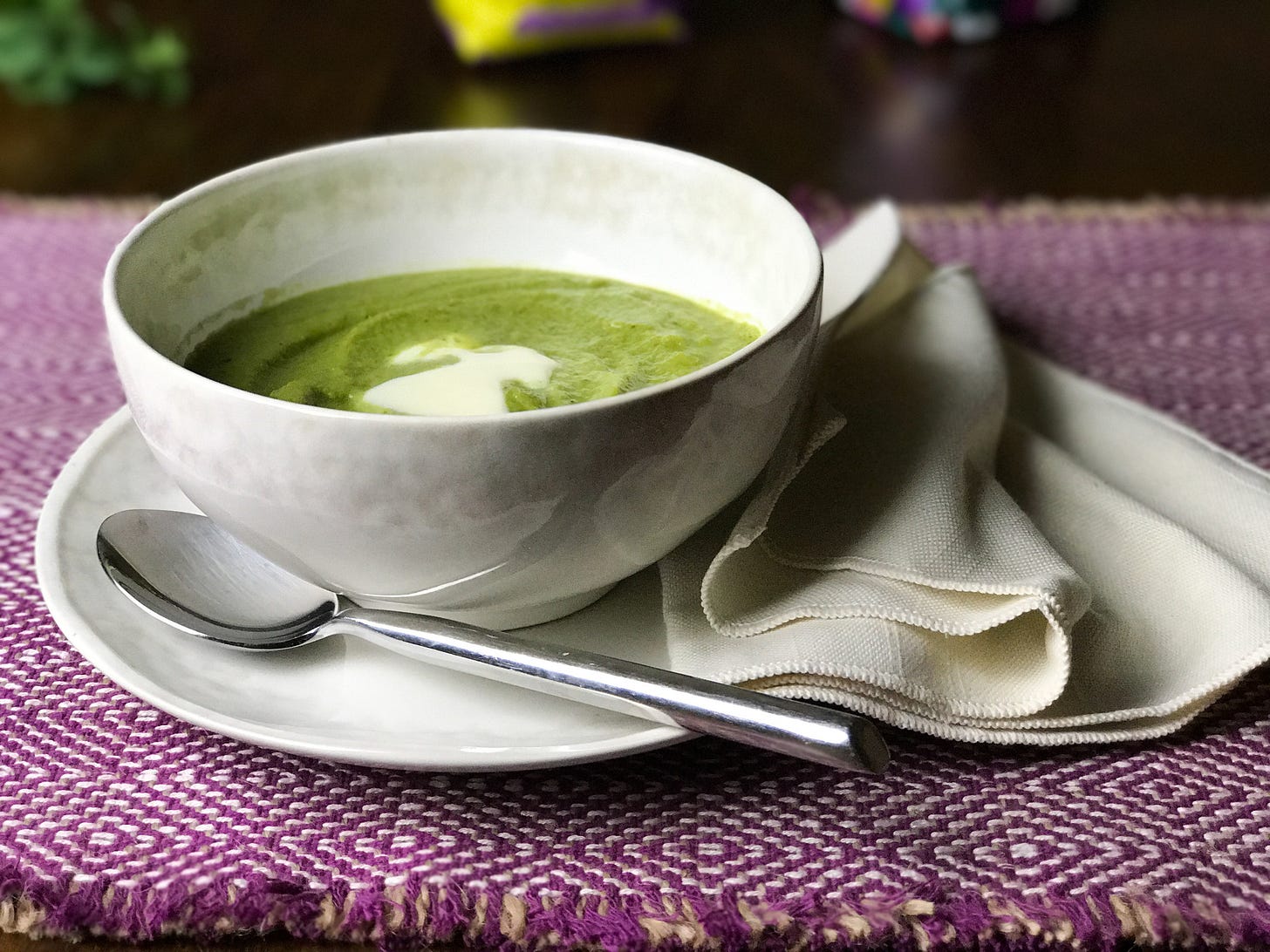 Easy-peasy minted pea soup