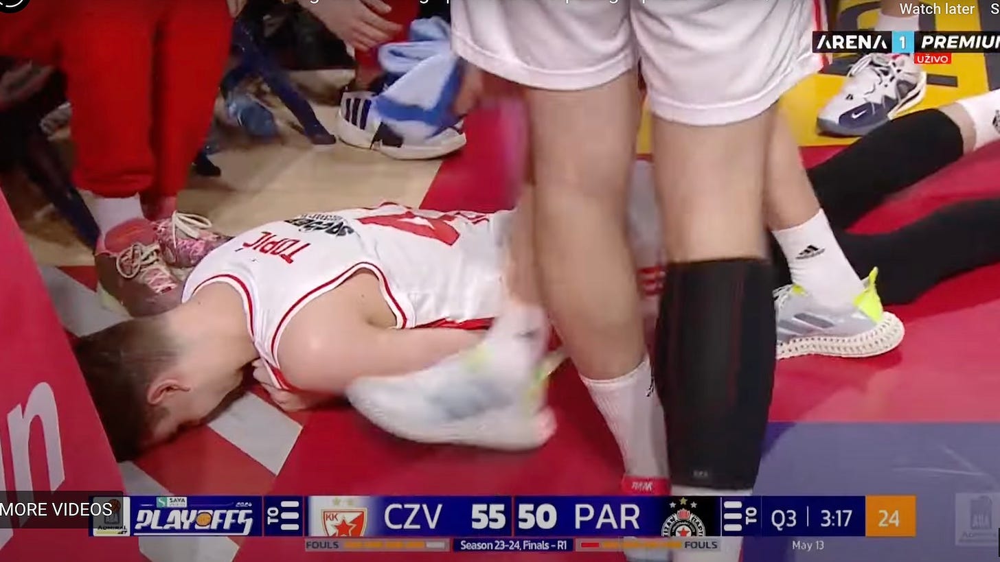 Projected top-5 NBA draft pick suffers scary non-contact injury