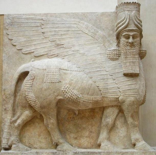 Un toro alado asirio, o lamassu, del palacio de Sargón en Dur-Sharrukin. (Dominio público)