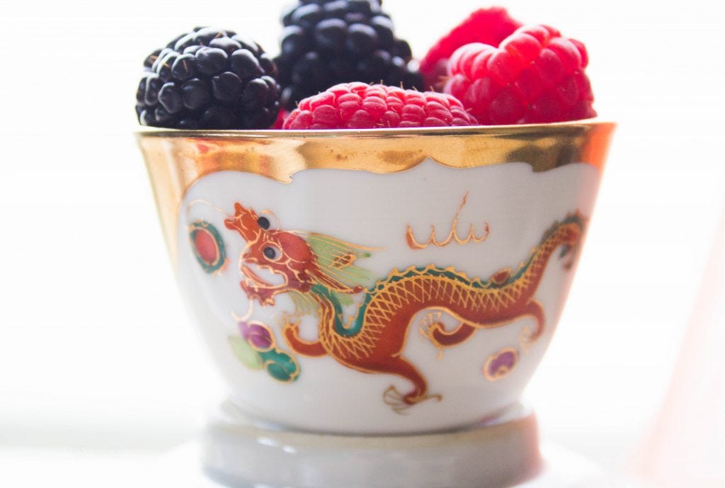 Dragon teacup 