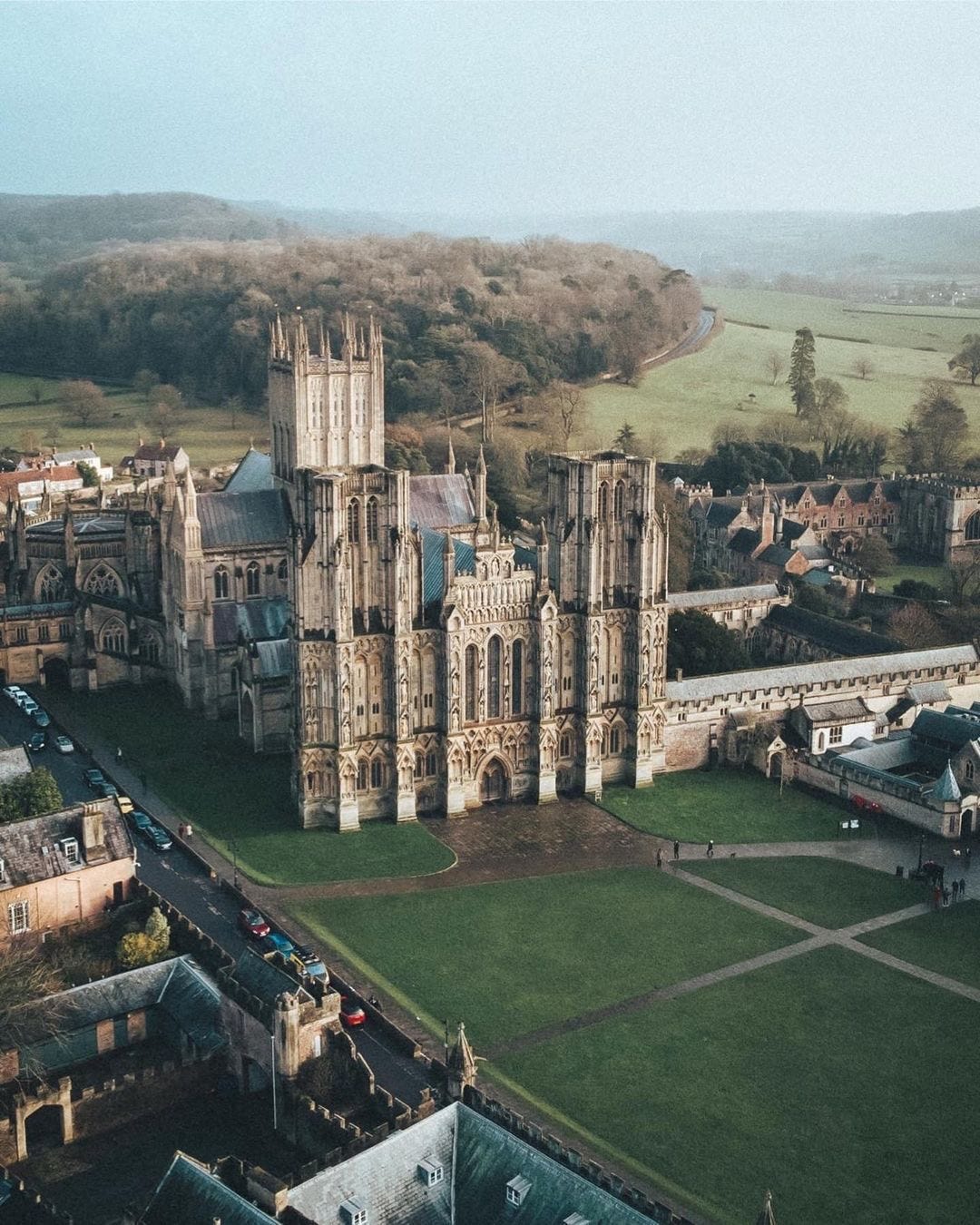 The Cathedral Green is the large lawn in front of the building. We will follow the road that you see on the left side of this photos by Tom Davies. 