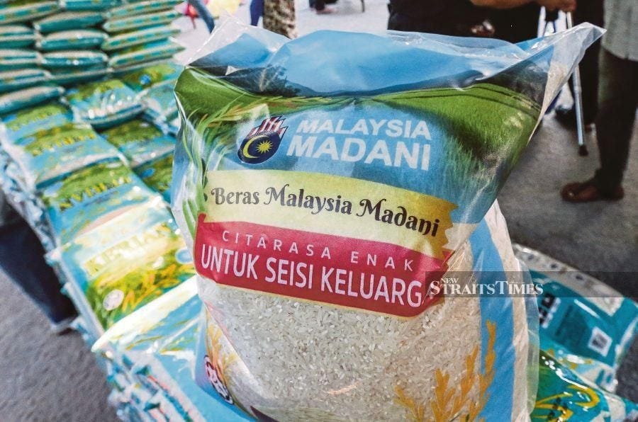 Malaysia Madani white rice: Amidst uncertainty, Kedah farmers bracing for  possible downward revision of padi purchase price
