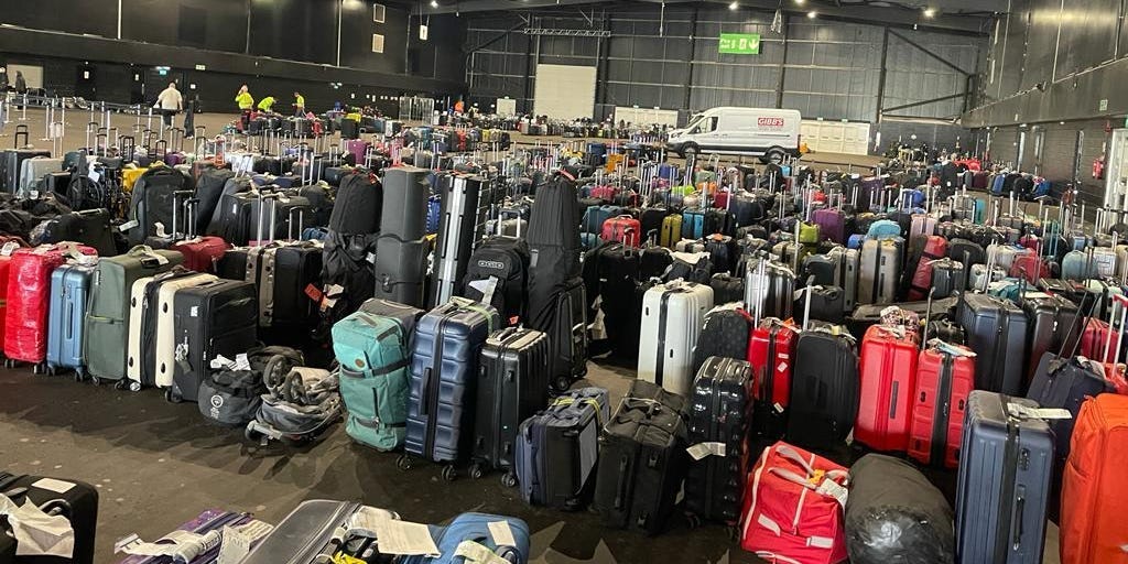Huge Sea of Lost Luggage From Edinburgh Airport: Photo