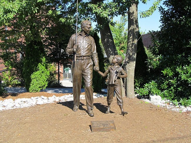 Andy and Opie Statue | Mayberry, NC