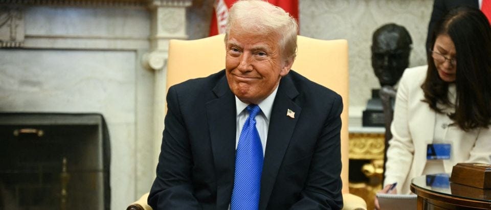 TOPSHOT-US-JAPAN-POLITICS-DIPLOMACY-TRUMP