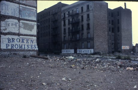 Urban decay - Wikipedia