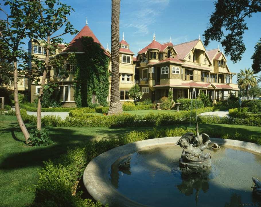 Mansion Winchester desde afuera o el exterior 