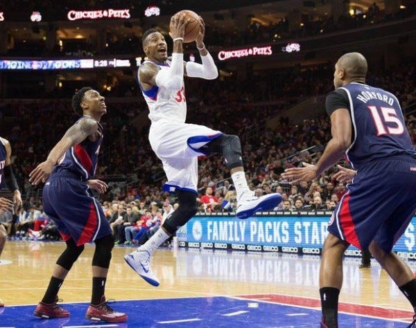 76ers beat atlanta hawks nba 2015