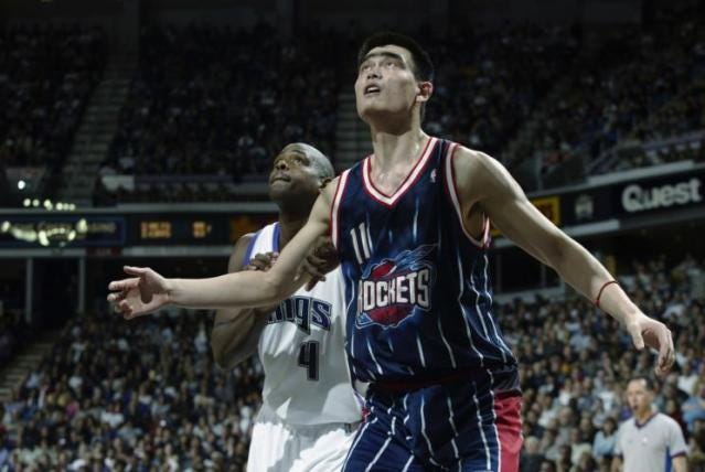 How Yao moved me like few players I've ever coached - Yahoo Sports