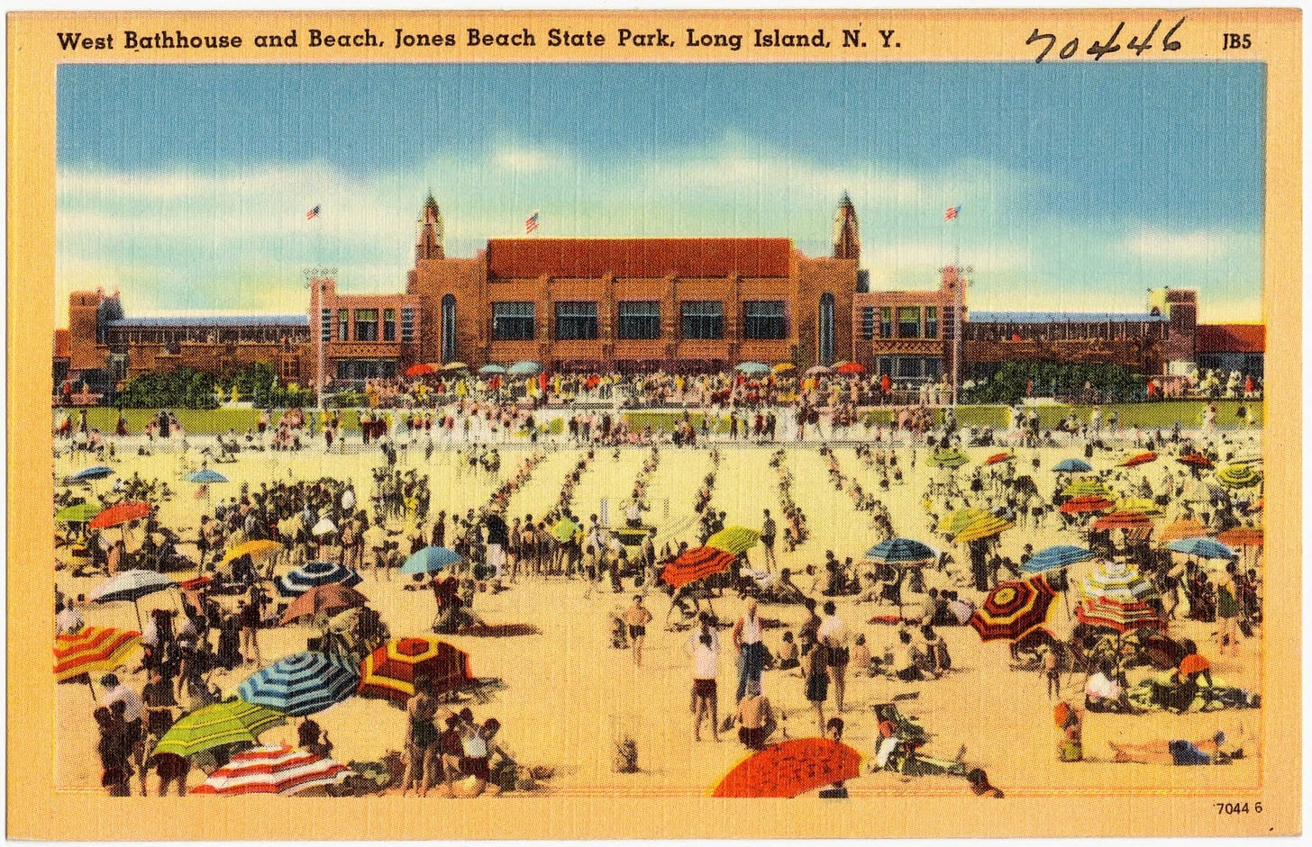 Scan of a mid-twentieth-century postcard depicting the West Bathhouse and Beach at Jones Beach State Park