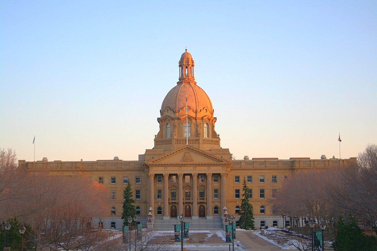 A photo of Alberta's Legislature Building in Edmonton, in the wintertime.