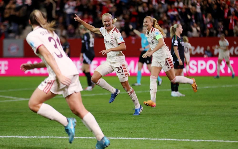 Bayern Munich 5-2 Arsenal: Gunners lose thriller in Women's Champions  League | Evening Standard