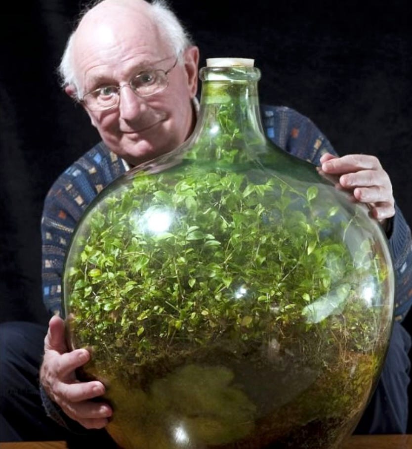 David Latimer sealed bottle ecosystem