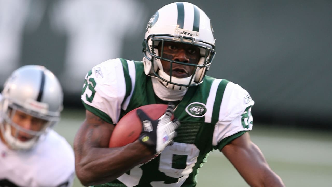 Jets Former WR Jerricho Cotchery Rekindles Special Connection with Green &  White